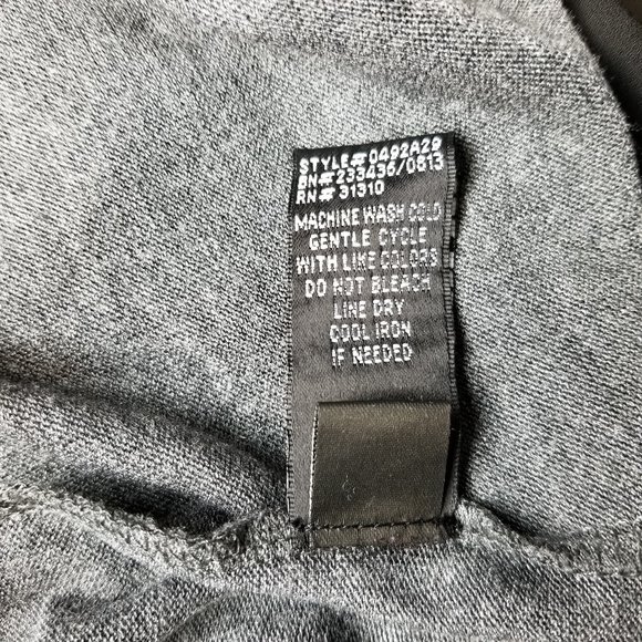 New Directions Button Down 2-Pocket Blouse w/ Yoke - Picture 12 of 13